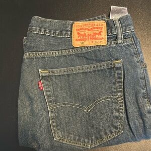 505 Levi Strauss & Co.